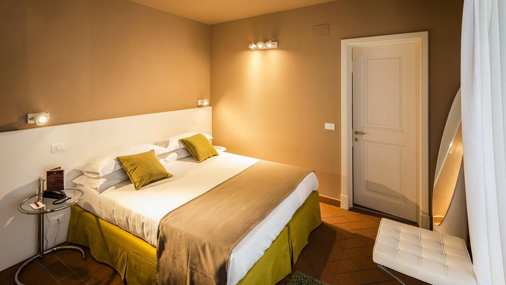 Hotel Palazzo Lorenzo Boutique & 4*